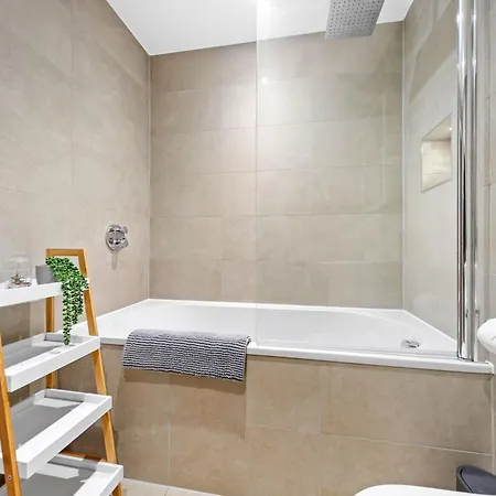 Springfield Thirteen *