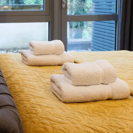 Springfield Thirteen Апартаменты Харрогейт