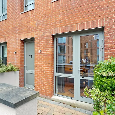 Springfield Thirteen * Harrogate