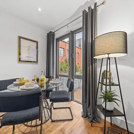 Apartment Springfield Thirteen *