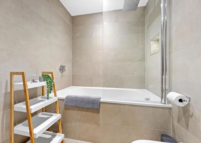 Springfield Thirteen *