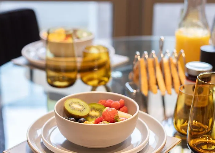 Springfield Thirteen