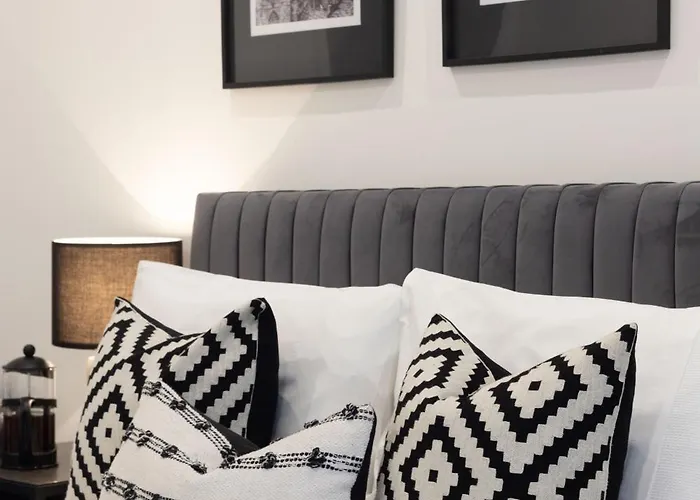 Springfield Thirteen